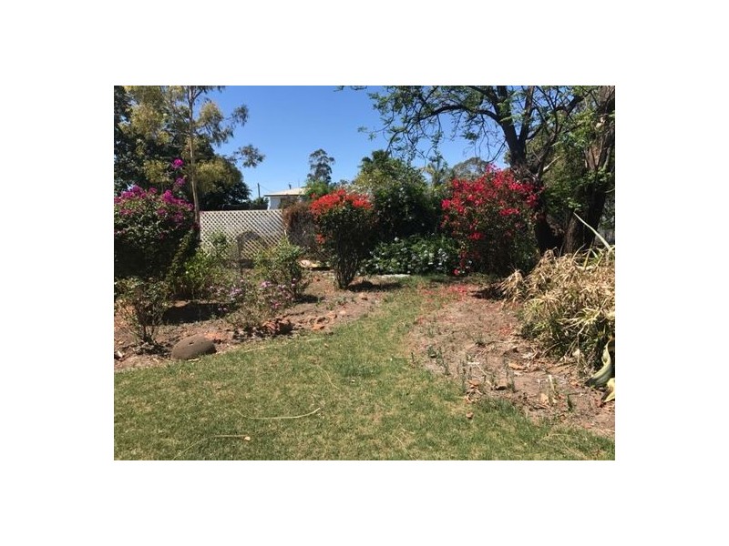 38 Earl Street, Collarenebri NSW 2833