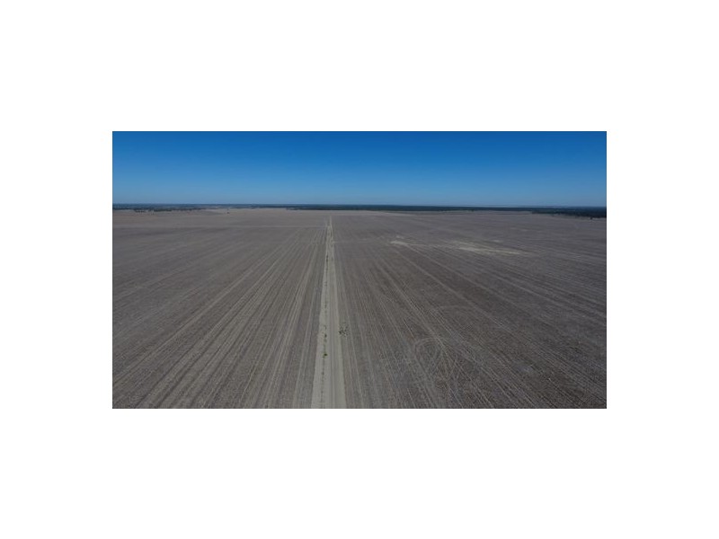 “Roxburgh”, Walgett NSW 2832