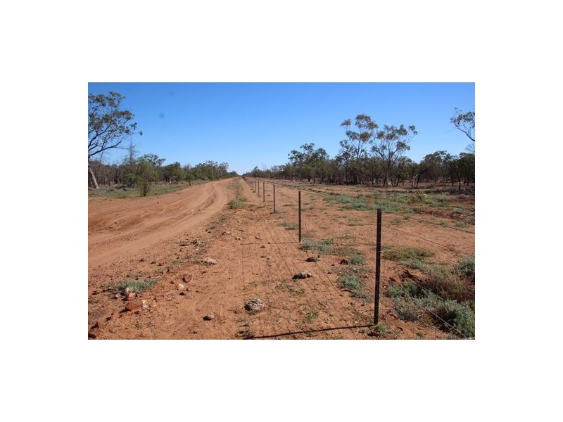 “Roxburgh”, Walgett NSW 2832