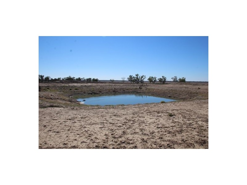 “Roxburgh”, Walgett NSW 2832