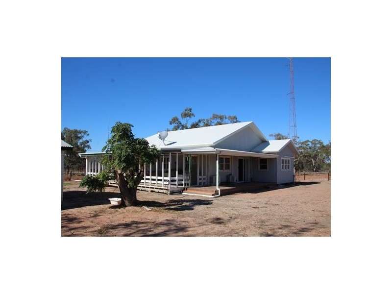 “Roxburgh”, Walgett NSW 2832