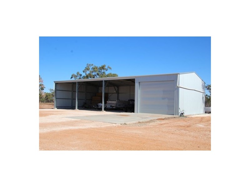 “Roxburgh”, Walgett NSW 2832