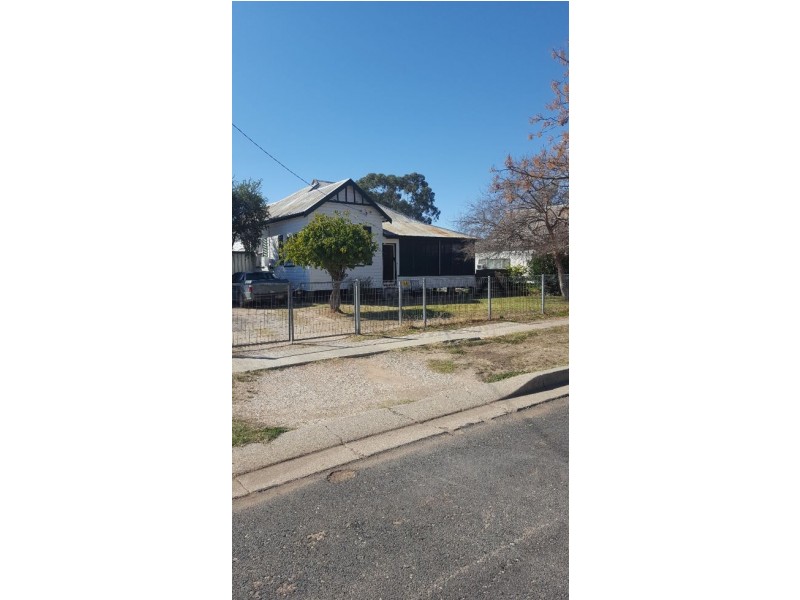 64 Arthur Street, Walgett NSW 2832