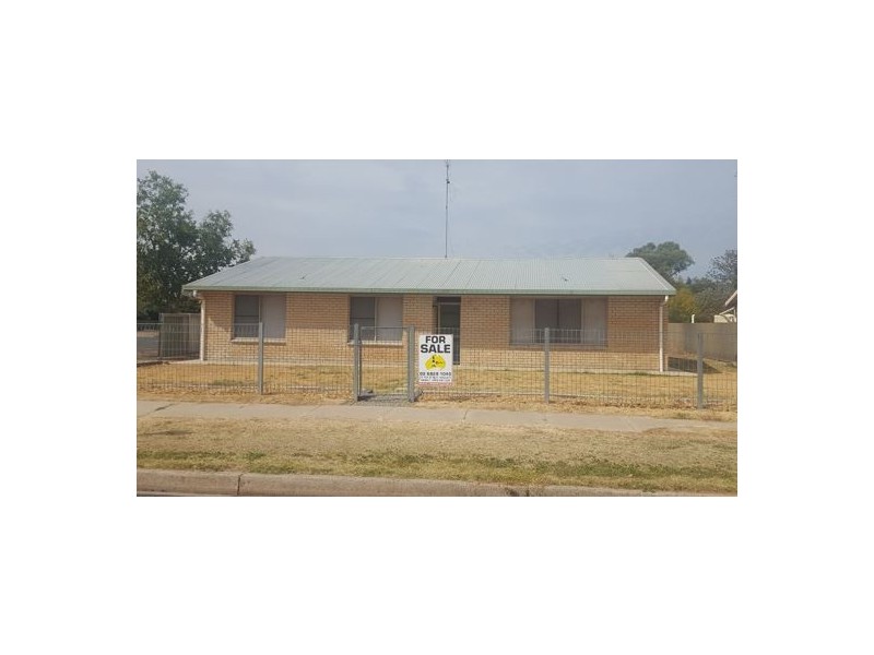 21 Wee Waa Street, Walgett NSW 2832