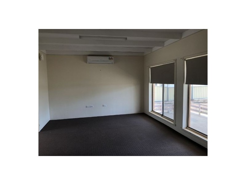 18 Kaolin Street, Lightning Ridge NSW 2834