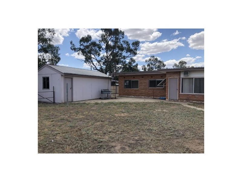 18 Kaolin Street, Lightning Ridge NSW 2834