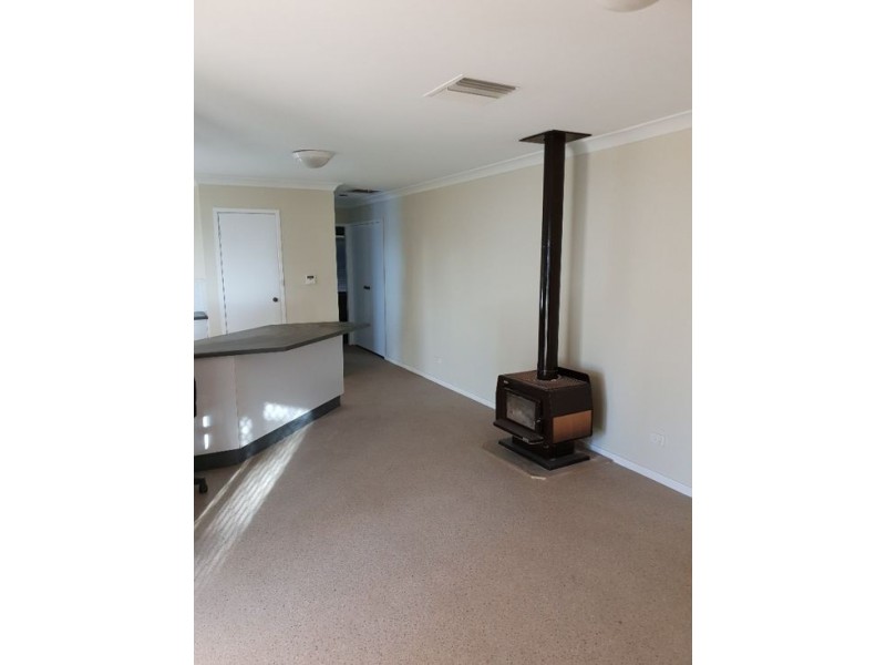 22 Vaughan Place, Walgett NSW 2832