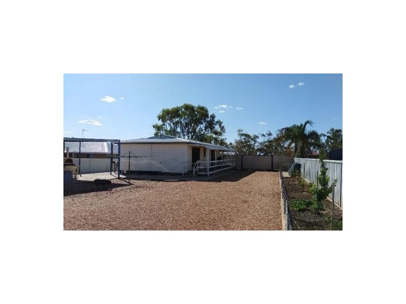 37 Fantasia Street, Lightning Ridge NSW 2834