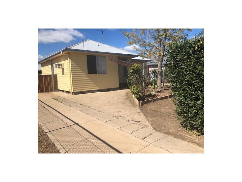 21 Namoi Street, Walgett NSW 2832