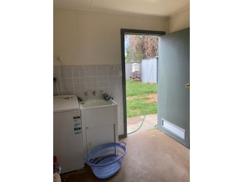 12 Potch Street, Lightning Ridge NSW 2834