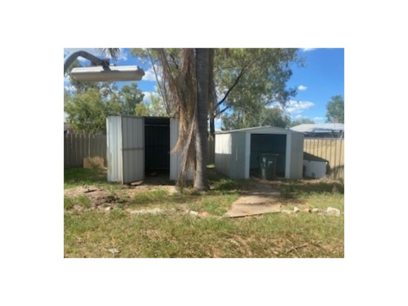 7 Gilbert, Walgett NSW 2832