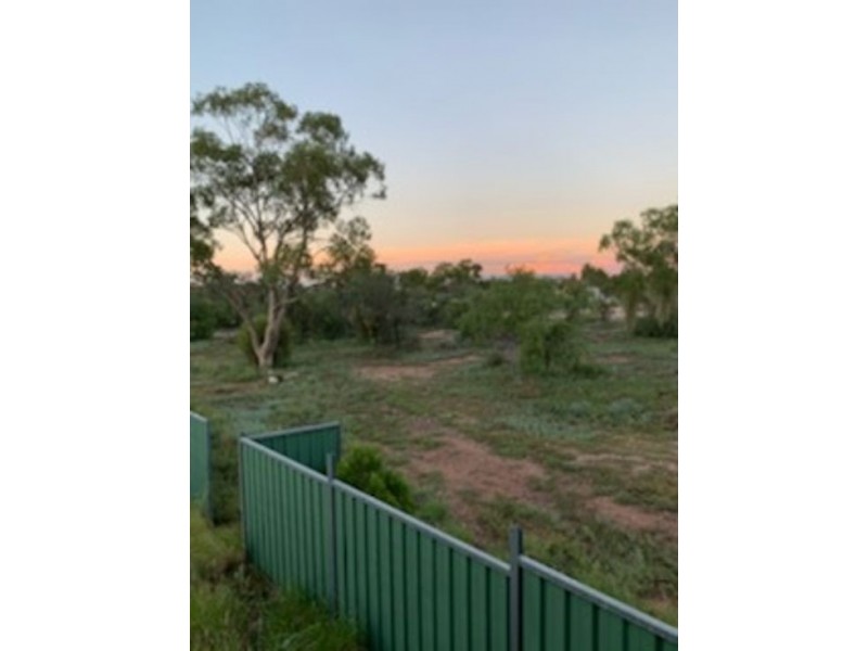 44 Black Prince Drive, Lightning Ridge NSW 2834