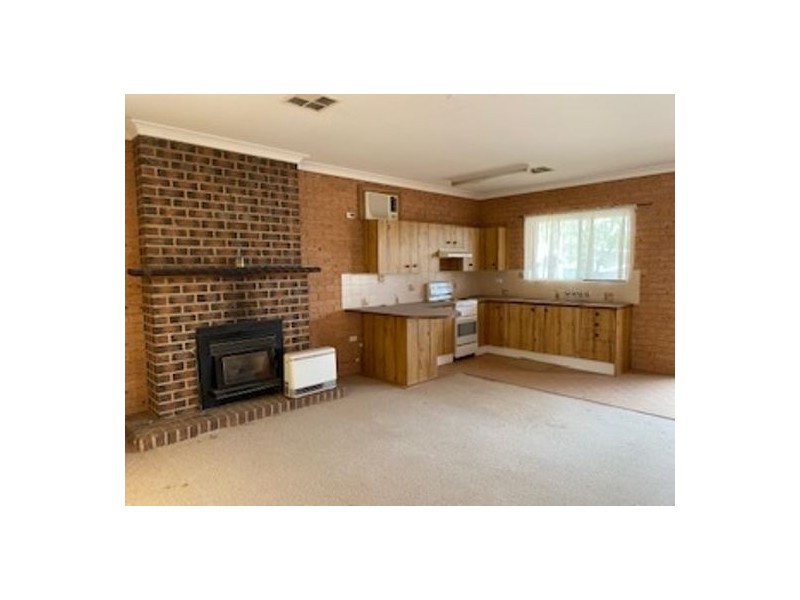 3 Red Robin Street, Lightning Ridge NSW 2834