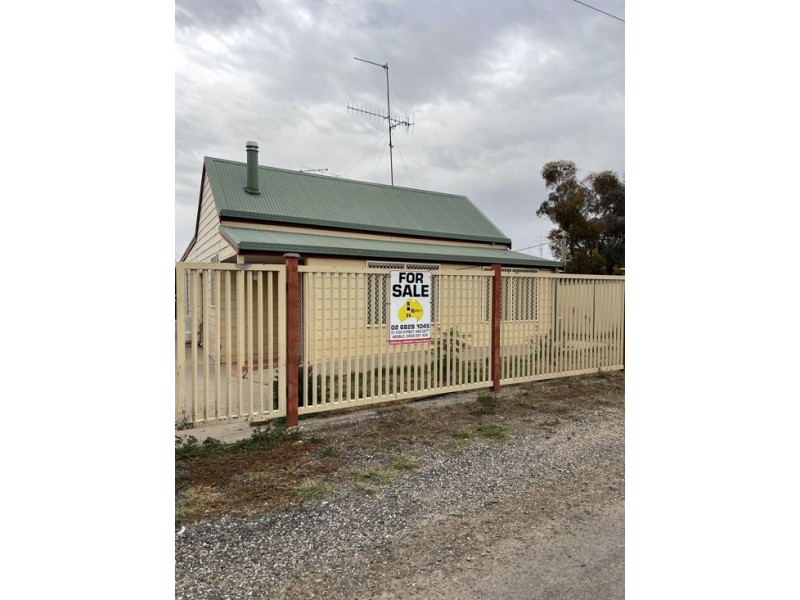 9 Neilly Street, Walgett NSW 2832