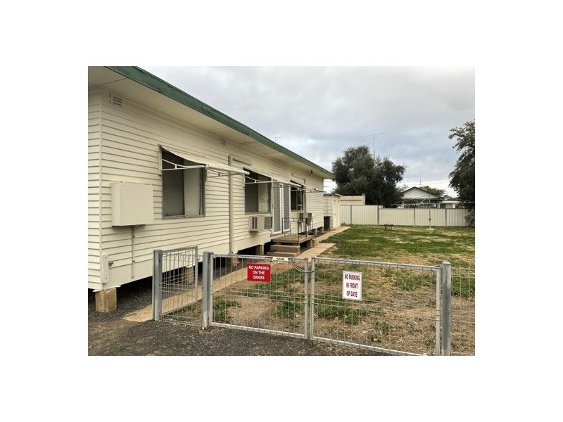 1&2/11 Neilly Street, Walgett NSW 2832