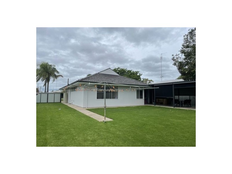 21 Euroka Street, Walgett NSW 2832