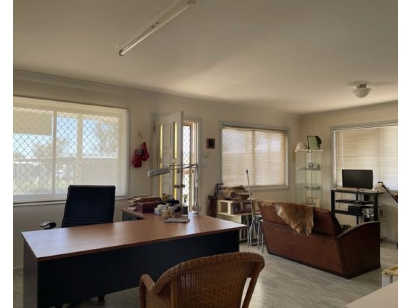 18 Pandora Street, Lightning Ridge NSW 2834