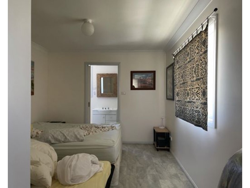 18 Pandora Street, Lightning Ridge NSW 2834