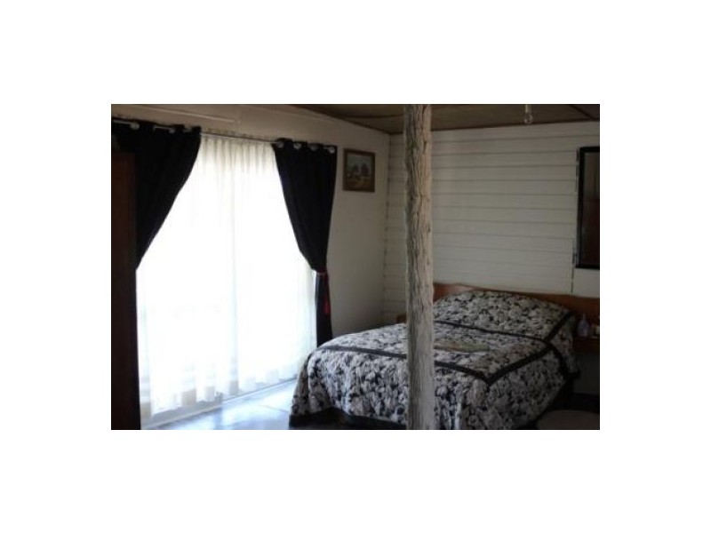 4 Mile Opal Field, Lightning Ridge NSW 2834