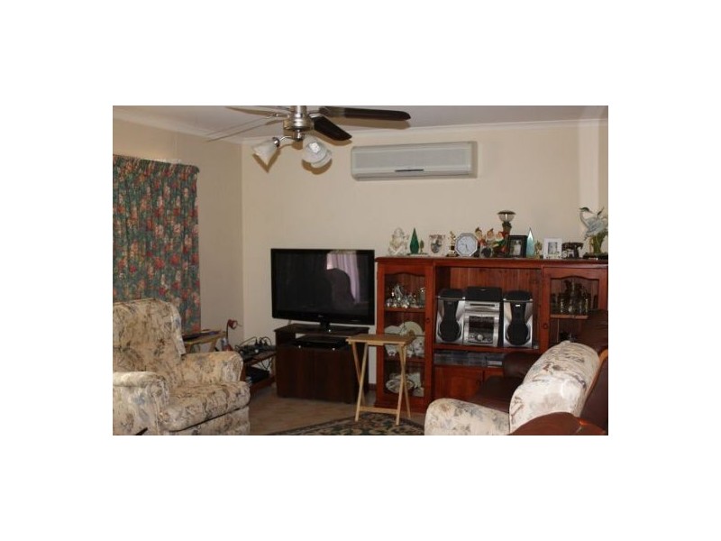 27 Nettleton Drive, Lightning Ridge NSW 2834