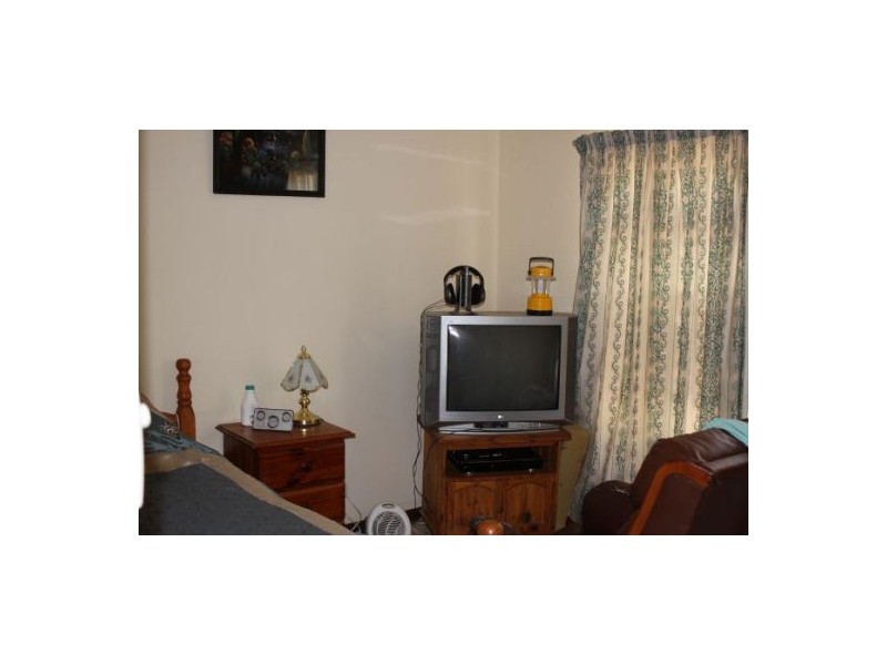 27 Nettleton Drive, Lightning Ridge NSW 2834