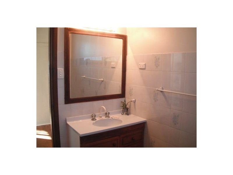 10 Peel Street, Walgett NSW 2832