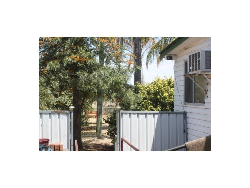 6 Wee Waa Street, Walgett NSW 2832