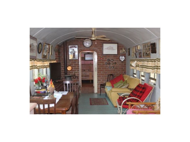 3 Mile Road, Lightning Ridge NSW 2834