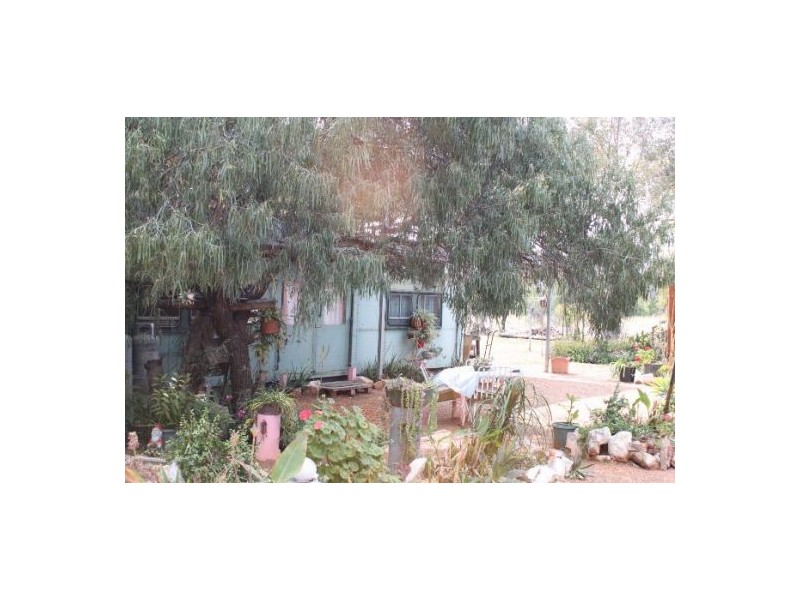 3 Mile Road, Lightning Ridge NSW 2834