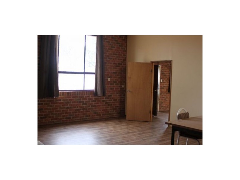 38 Fantasia, Lightning Ridge NSW 2834