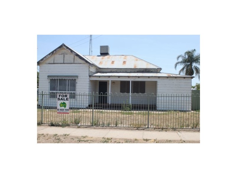 100 Fox, Walgett NSW 2832