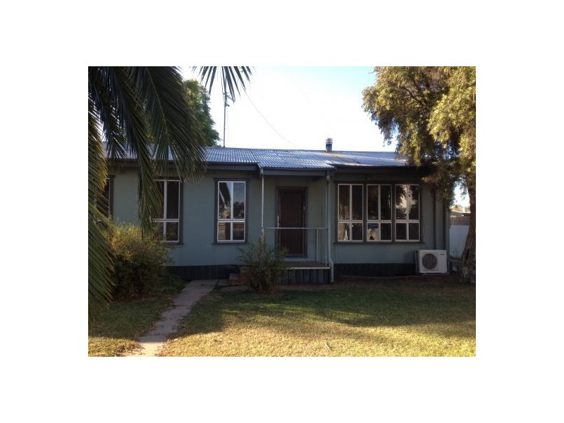 62 Dewhurst Street, Walgett NSW 2832