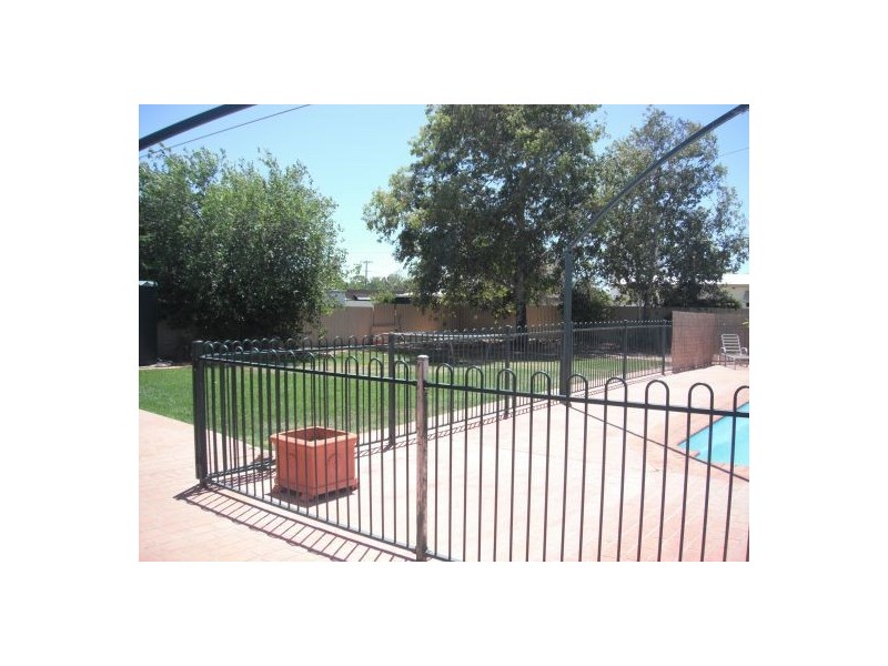 77 Dewhurst Street, Walgett NSW 2832