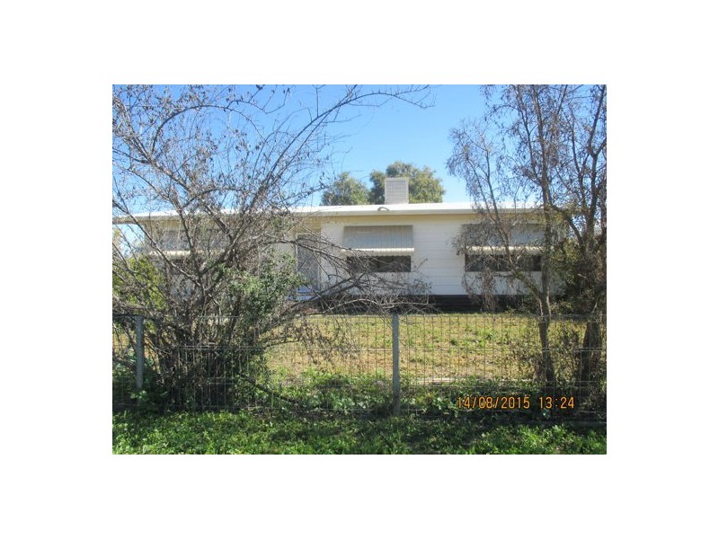 132 Fox Street, Walgett NSW 2832