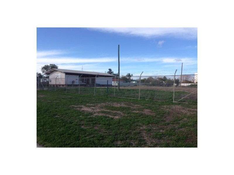 00 Telstra Yard, Walgett NSW 2832