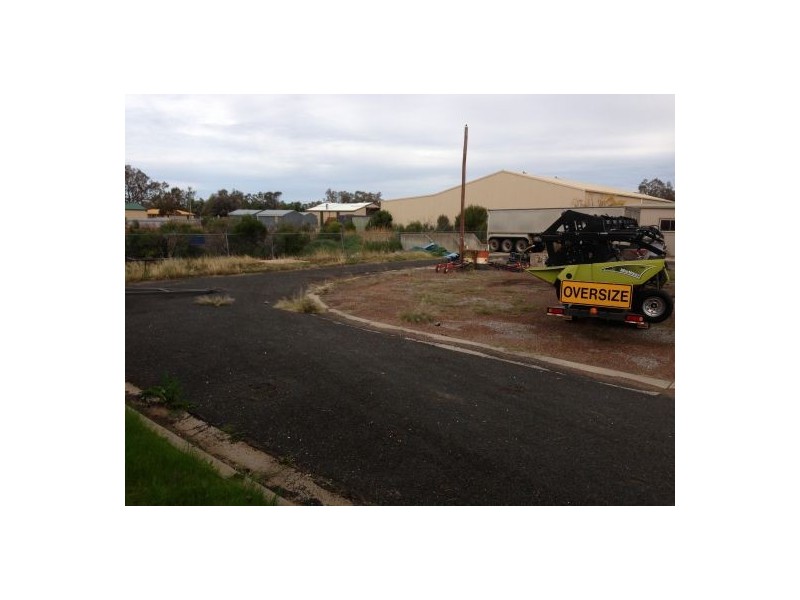 00 Telstra Yard, Walgett NSW 2832