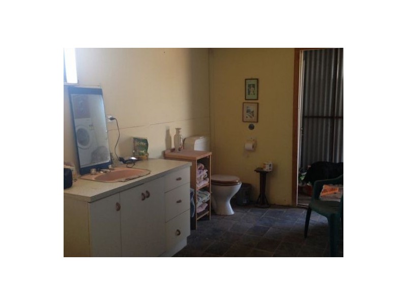 New Chum, Lightning Ridge NSW 2834