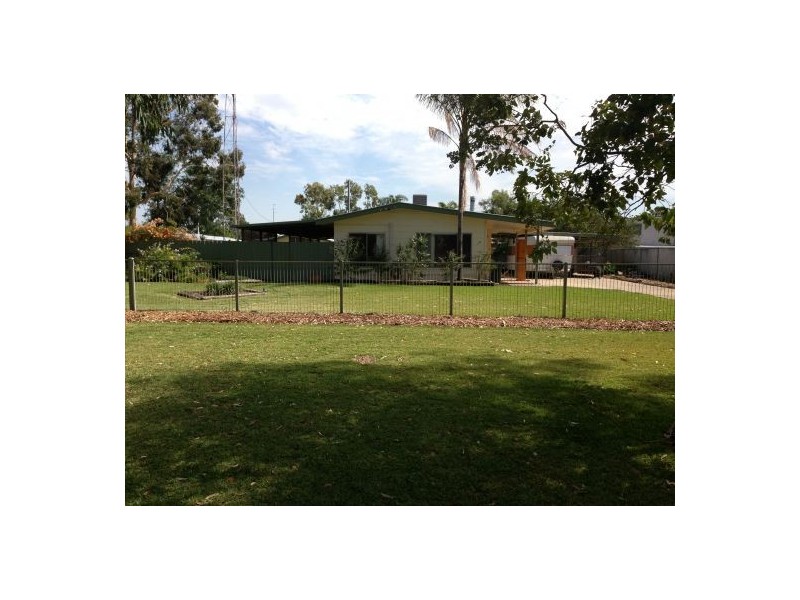 14 Arthur Street, Walgett NSW 2832