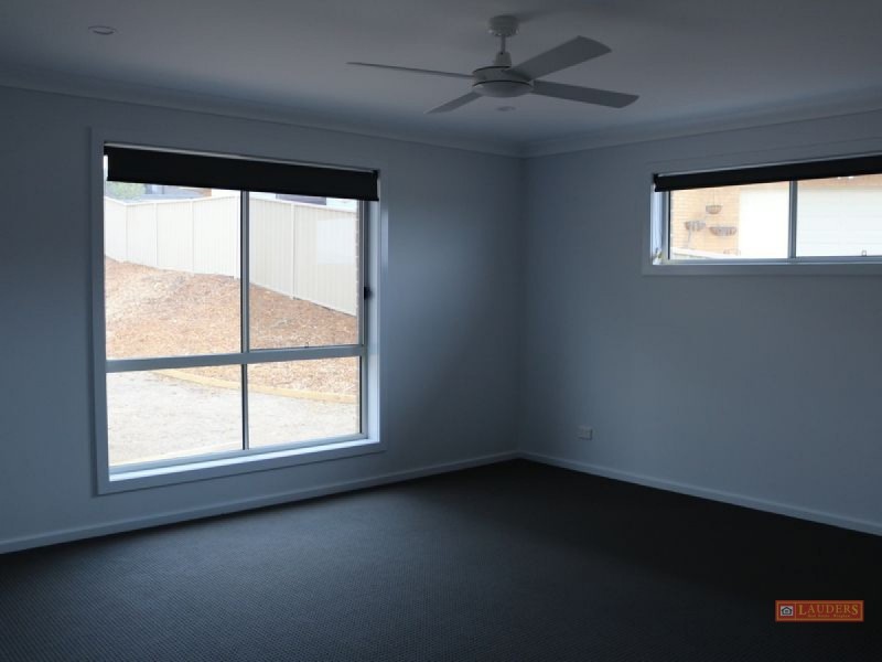 1/3 Hereford Close, Wingham NSW 2429