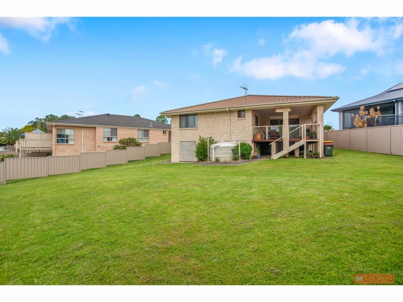 4 Treetops Parade, Wingham NSW 2429
