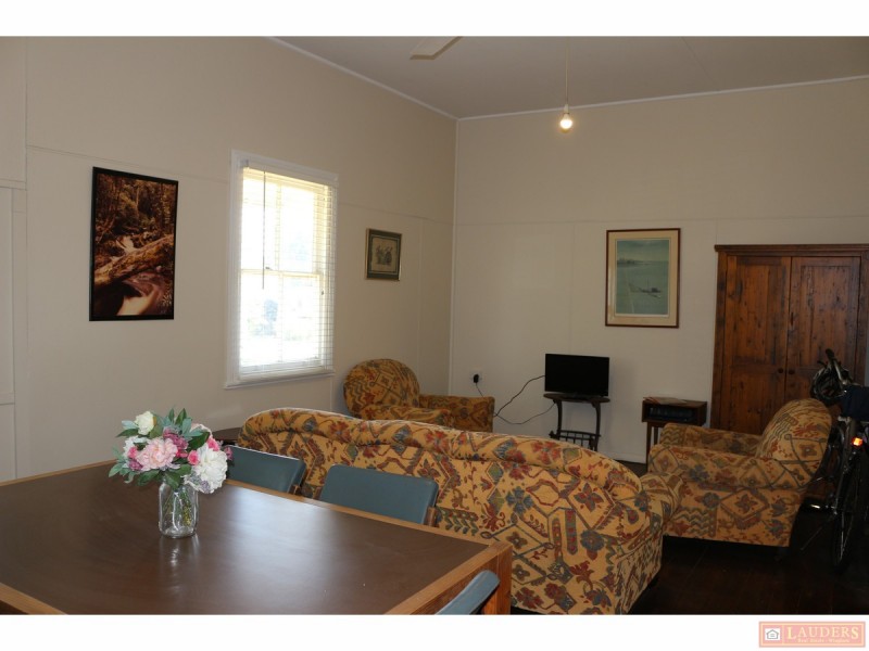 80 Combined Street, Wingham NSW 2429