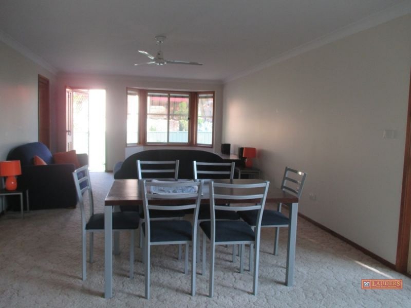 Unit 1/12 Canget Street, Wingham NSW 2429