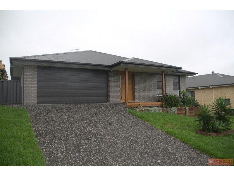 11 Treetops Parade, Wingham NSW 2429