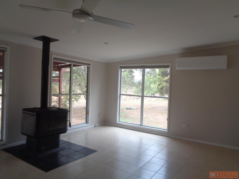 2 Racecourse Road, Wingham NSW 2429