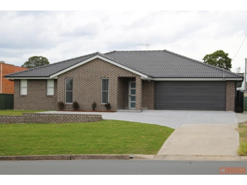 64 Combined Street, Wingham NSW 2429