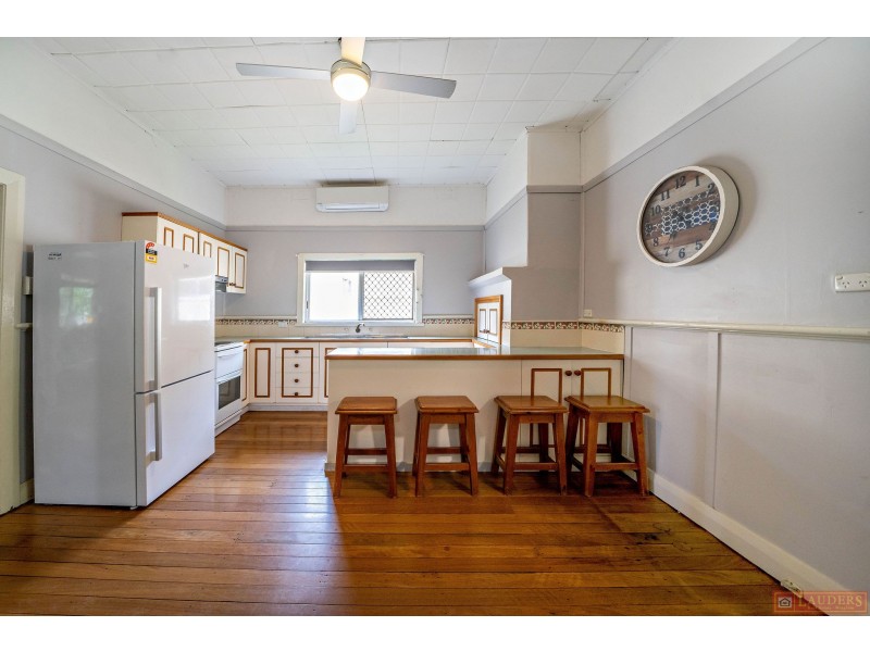 24 Farquhar Street, Wingham NSW 2429