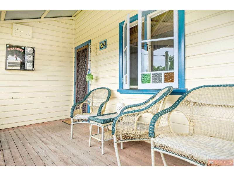 24 Farquhar Street, Wingham NSW 2429