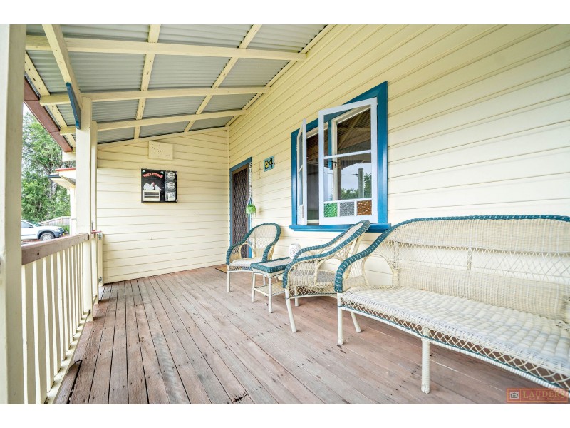 24 Farquhar Street, Wingham NSW 2429