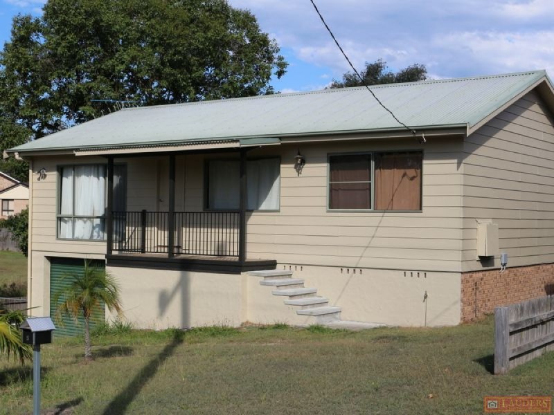 8 Sunset Avenue, Wingham NSW 2429