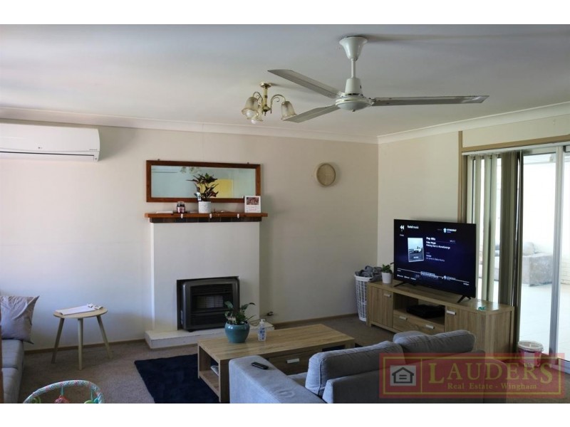 23 Jacaranda Avenue, Wingham NSW 2429